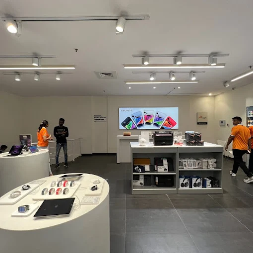 iPlanet -Apple Premium Reseller-Khar West store image