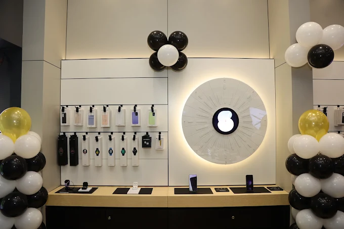 Samsung Experience Store- Powai store image 4