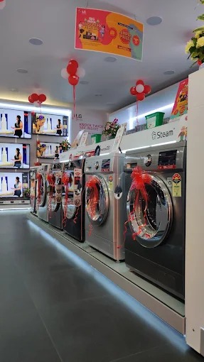 LG BEST SHOP - RADHA NIKUNJ ELECTRONICS store image 4