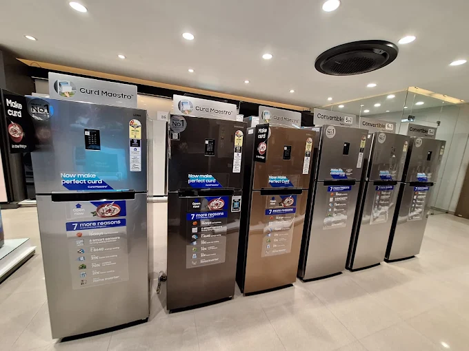 Samsung SmartPlaza - Vasudeva Enterprises, Ludhiana store image 4