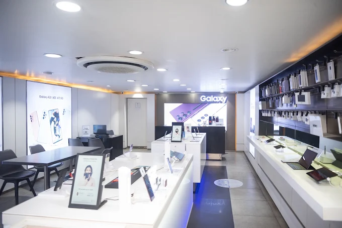 Samsung Experience Store- Hazratganj- Lucknow store image