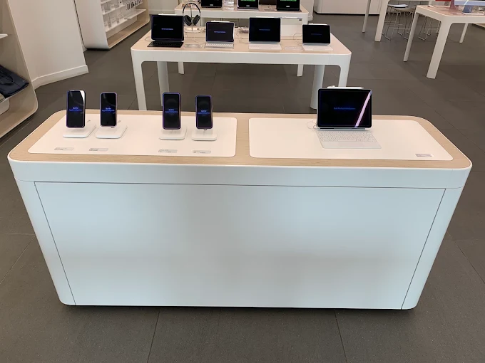IVENUS-Apple Premium Reseller-NIBM store image 4