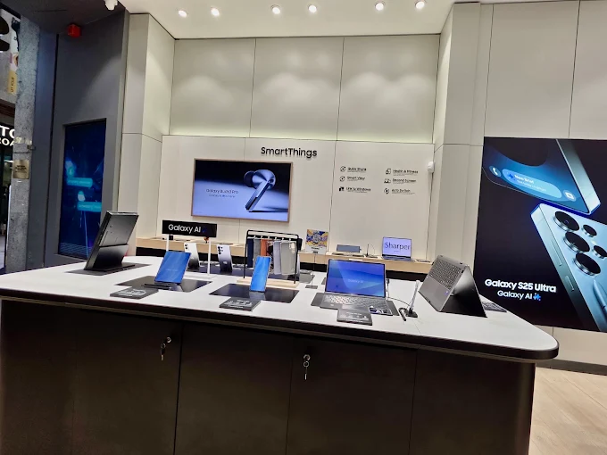 Samsung Experience Store- Badshahpura, Sector 66, Gurugram store image 4