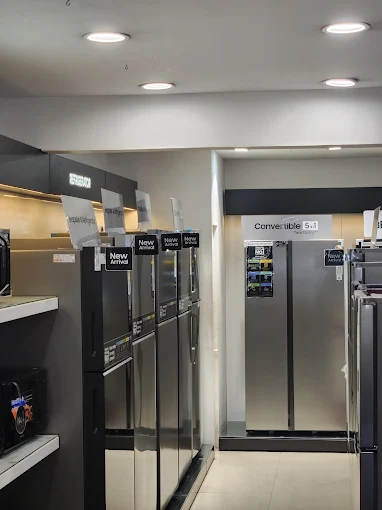Samsung Smart Plaza - Samyak Sales store image 3