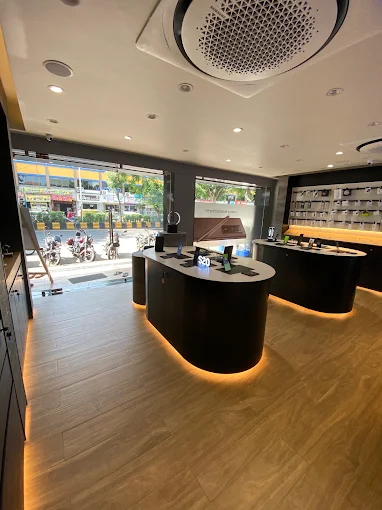 Samsung Experience Store- Krishnanagar store image 3