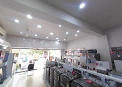 LG BEST SHOP - MIDPLAZA ELECTRONICS, Vadodara store image 3