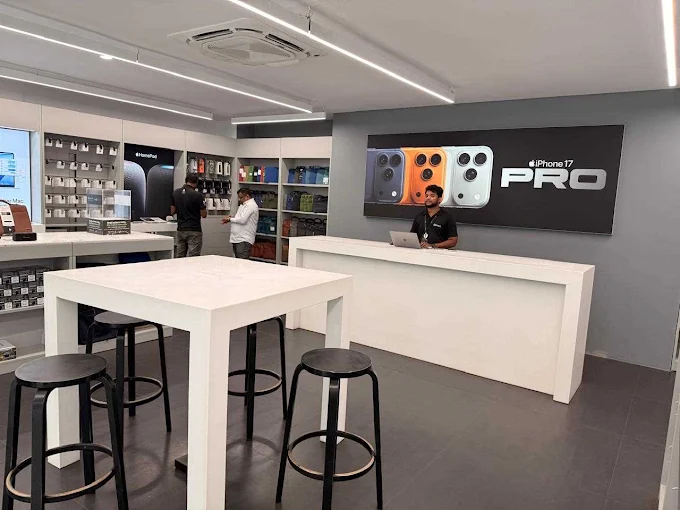 Aptronix - Apple Store, Dabagardens, Visakhapatnam store image 3