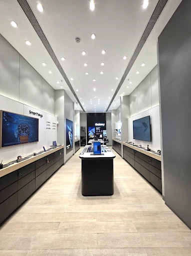 Samsung Experience Store- Badshahpura, Sector 66, Gurugram store image 3