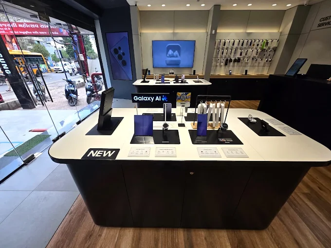 Samsung Experience Store- Nana Mava Road, Rajkot store image 4