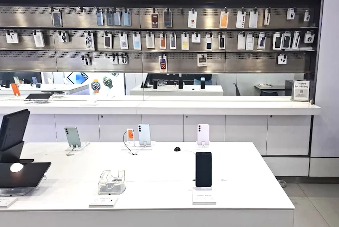 Samsung Experience Store- Shingar Cinema Road, Ludhiana store image 3