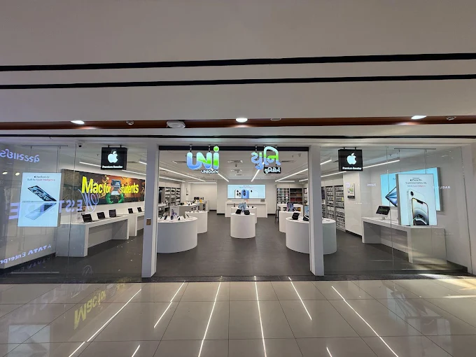 Unicorn, Apple Premium Reseller, Patidar Crossing, Vadodara storefront