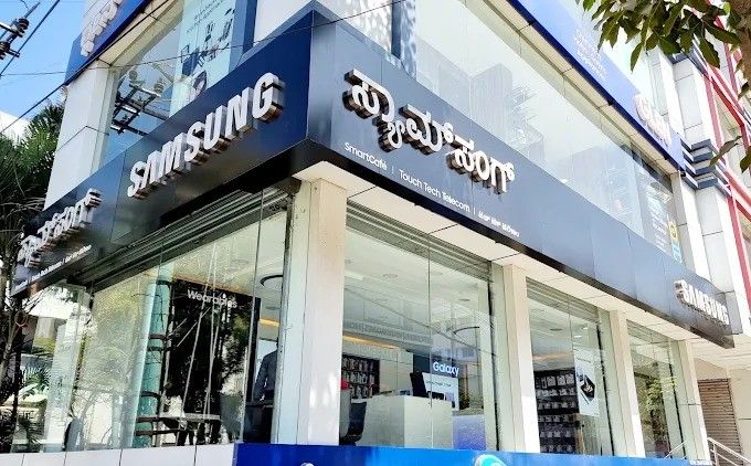 Samsung Experience Store- HSR Layout Bengaluru storefront