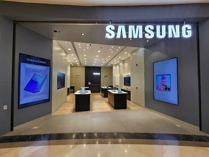 Samsung Experience Store- Pitampura storefront