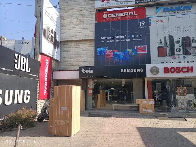 Samsung Smart Plaza - Prem Narain and Co2, Jalandhar storefront