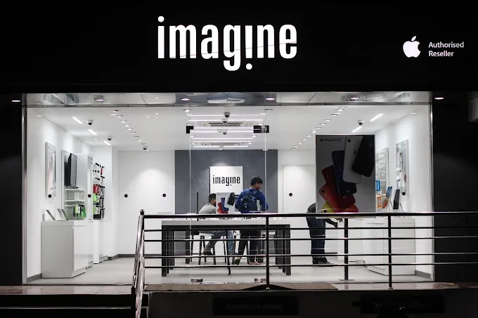 iMagine-Apple Premium Reseller-Moosarambagh storefront