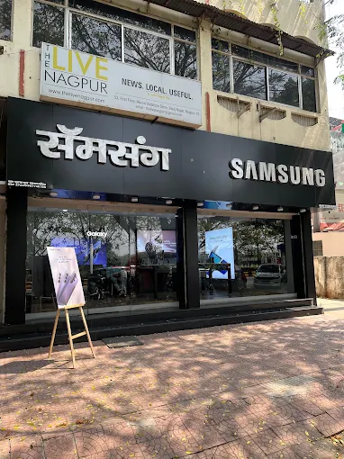 Samsung Experience Store- Bajaj Nagar- Nagpur storefront