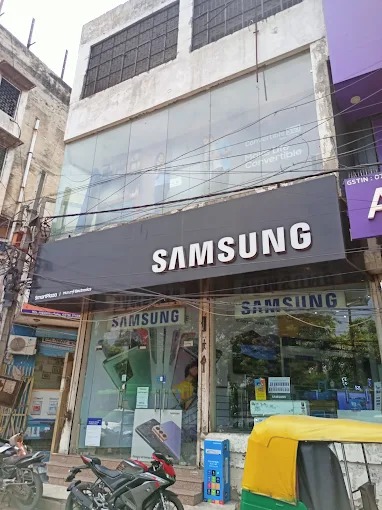 Samsung Smart Plaza - Mohanji Electronics storefront