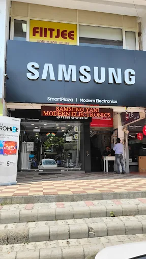 Samsung Smart Plaza - Modern Electronics, Chandigarh storefront