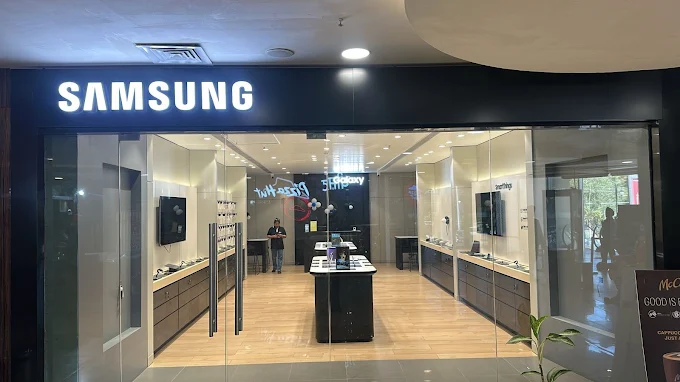 Samsung Experience Store- VRC City Mall, Patiala storefront