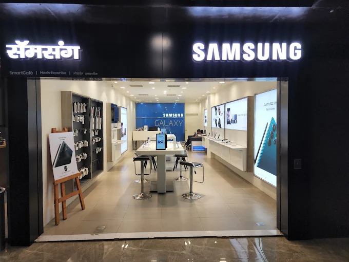 Samsung Experience Store-Nashik- City Centre Mall storefront