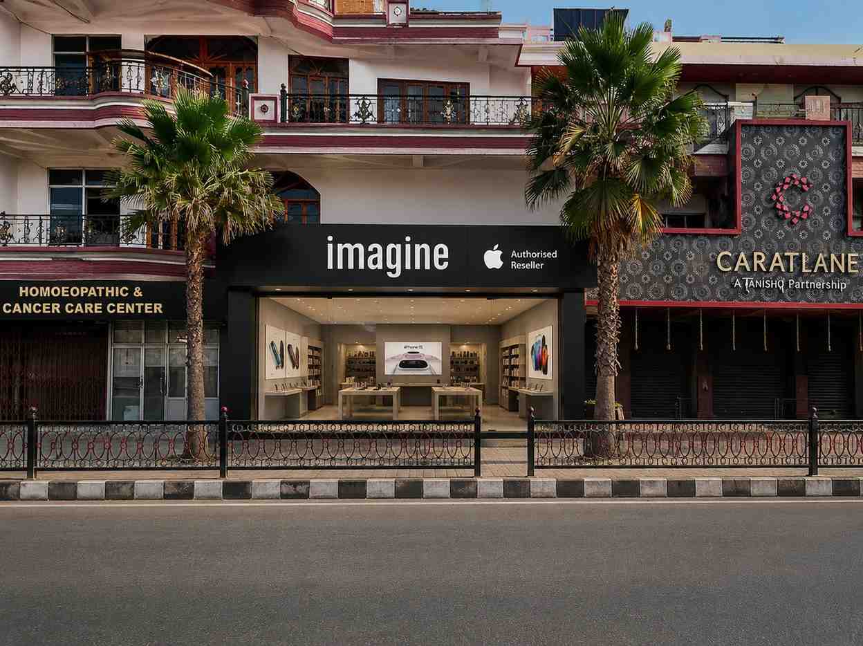Imagine- Apple Premium Reseller, Civil Lines, Prayagraj storefront