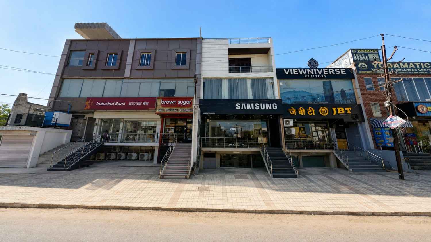Samsung Experience Store- Patrakar Colony storefront
