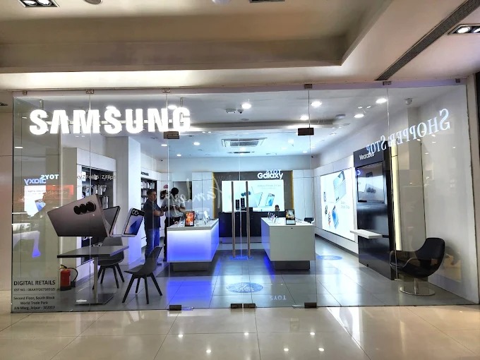 Samsung Experience Store- Malviya Nagar storefront