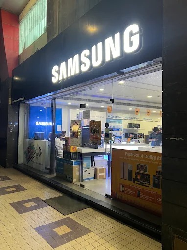 Samsung Smart Plaza - KS Plaza storefront