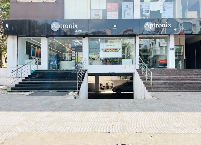 Aptronix - Apple Store, Dabagardens, Visakhapatnam storefront
