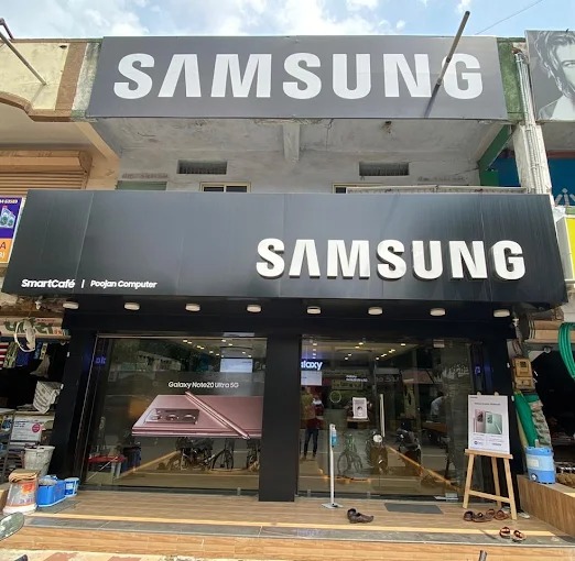 Samsung Experience Store- Krishnanagar storefront