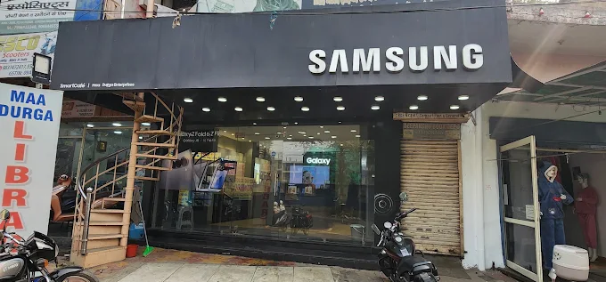 Samsung Experience Store- Naye Sarak, Meerut storefront