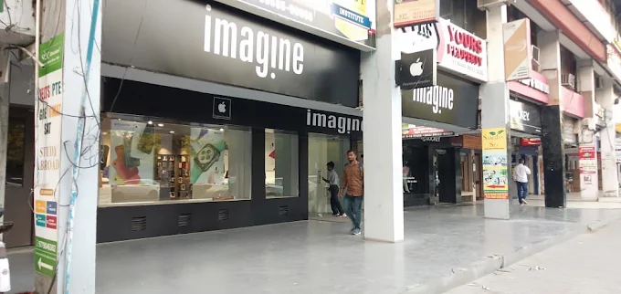 Imagine- Apple Premium Reseller, Sector-35C, Chandigarh storefront