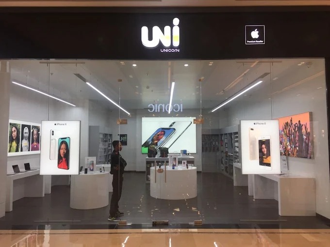 Unicorn-Apple Premium Partner-Pavillion Mall storefront