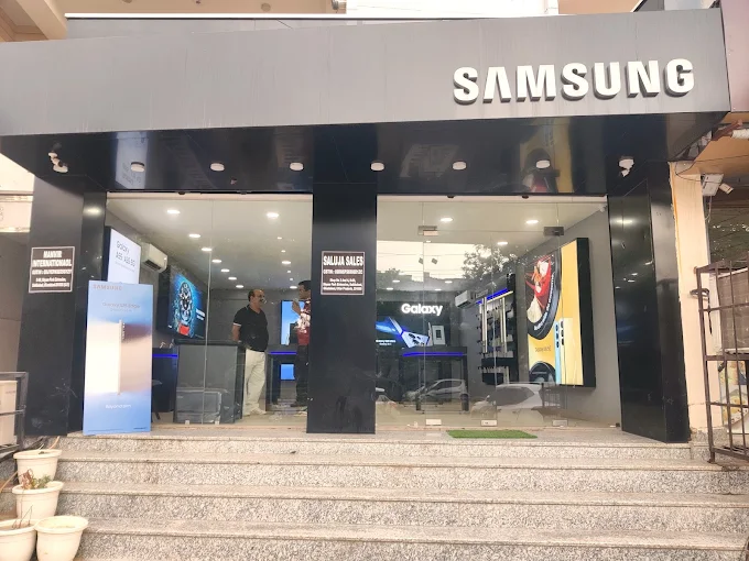Samsung Experience Store- Shahibabad, Ghaziabad storefront