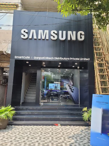 Samsung Experience Store- Chander Puri, Ghaziabad storefront