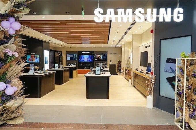 Samsung Experience Store- Nexus Select City Walk storefront