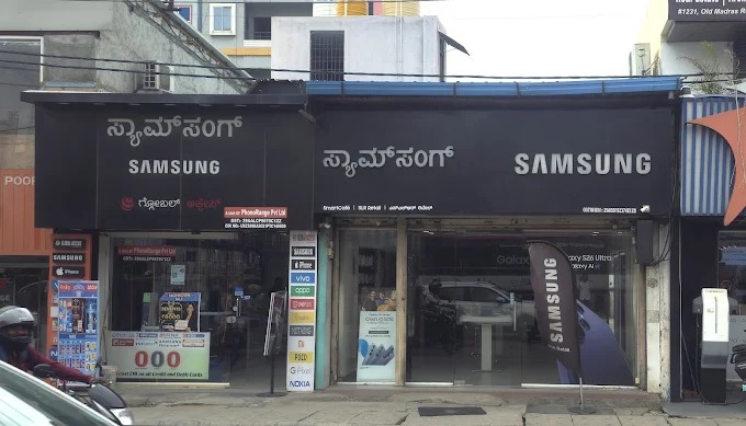 Samsung Experience Store- KR Puram storefront