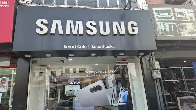 Samsung Experience Store- Shingar Cinema Road, Ludhiana storefront