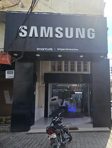 Samsung Experience Store- Main Bazar, Patiala storefront