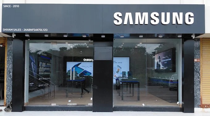 Samsung Experience Store- Palod storefront