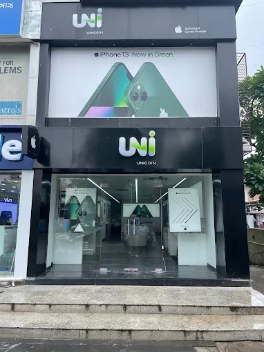 Unicorn-Apple Premium Partner-Ashram Road storefront