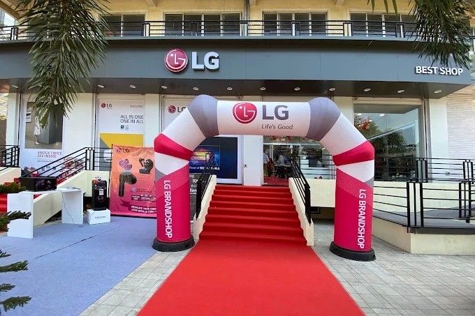 LG Shop - SUMARIA VASAI storefront