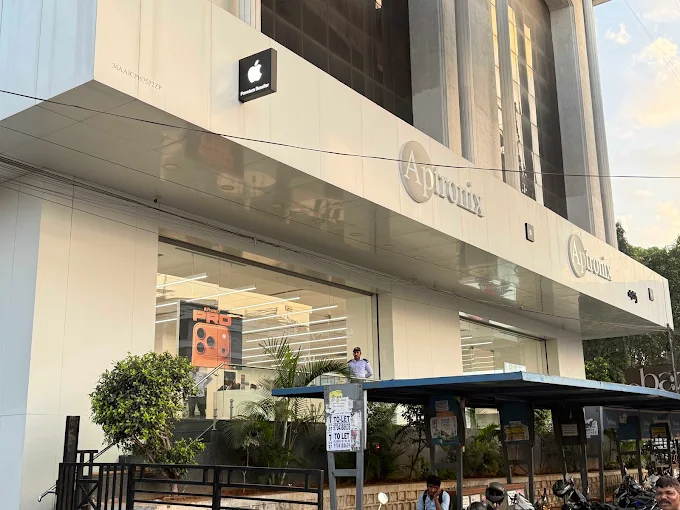 Aptronix-Apple Premium Reseller-Begumpet storefront