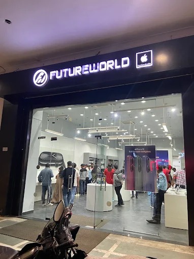 Future World - Apple Premium Reseller-CP Circle storefront