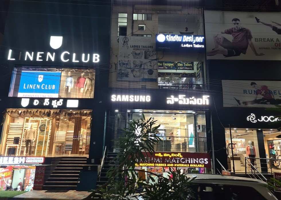 Samsung Experience Store- Kothapet storefront