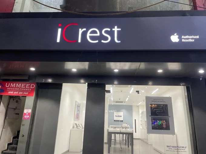 iCrest-Apple Premium Reseller-Uttamnagar storefront