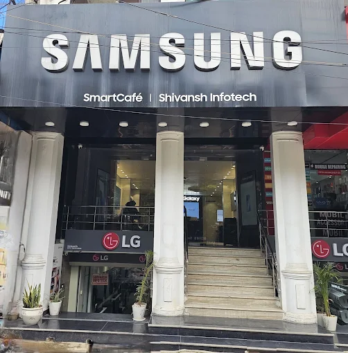 Samsung Experience Store- Raj Nagar, Ghaziabad storefront