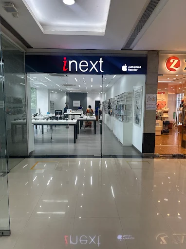 iNext -Apple Premium Reseller-VIP Road storefront