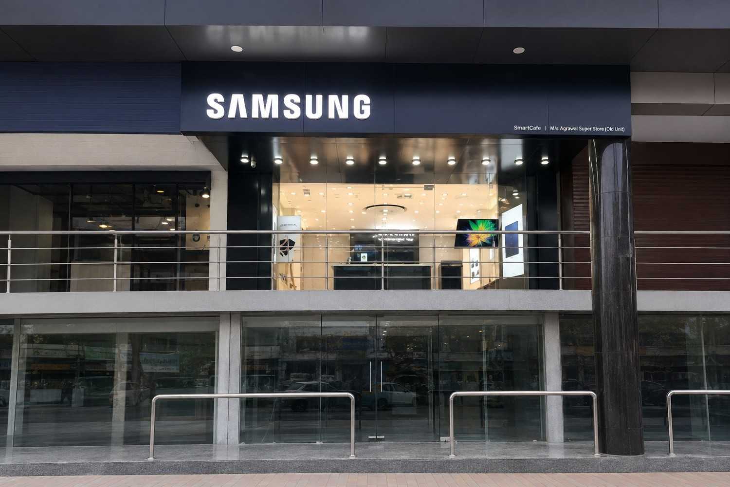Samsung Experience Store- Ashiyana-Lucknow storefront