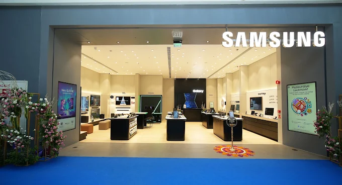 Samsung Experience Store- Lulu Mall-Lucknow storefront